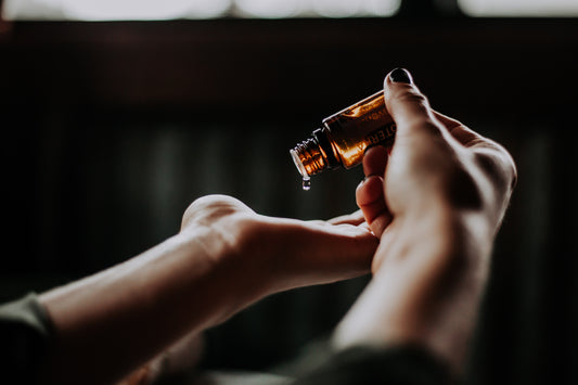 Hair Oiling Benefits, Choosing Oil, and How to Do It